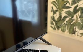 Dmr Apartments